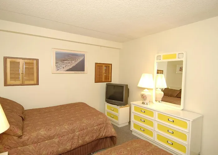 Carousel Ii Apartment