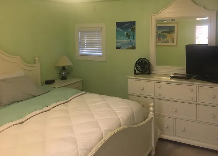 Carousel Ii Apartment